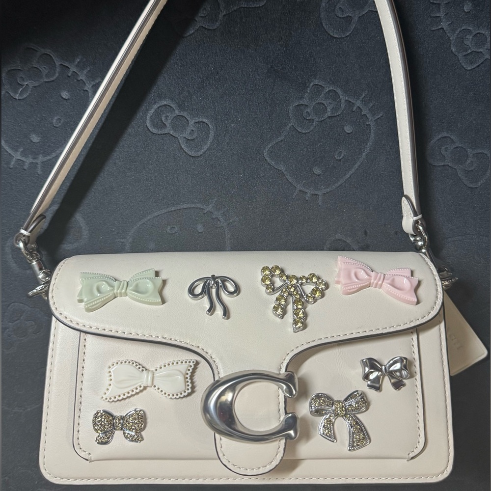 Coach White Bow-Accented Tabby 20 Bag